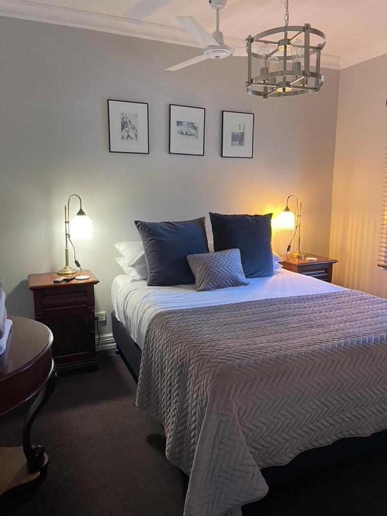 Cocknbull Boutique Hotel