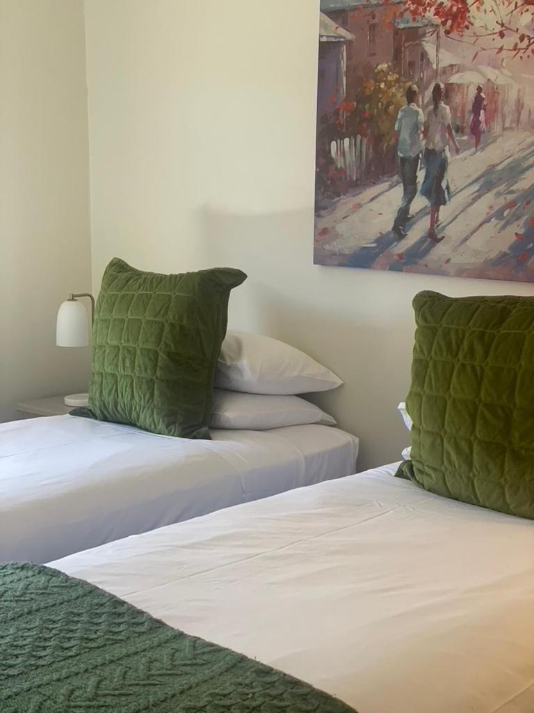 Cocknbull Boutique Hotel 4*