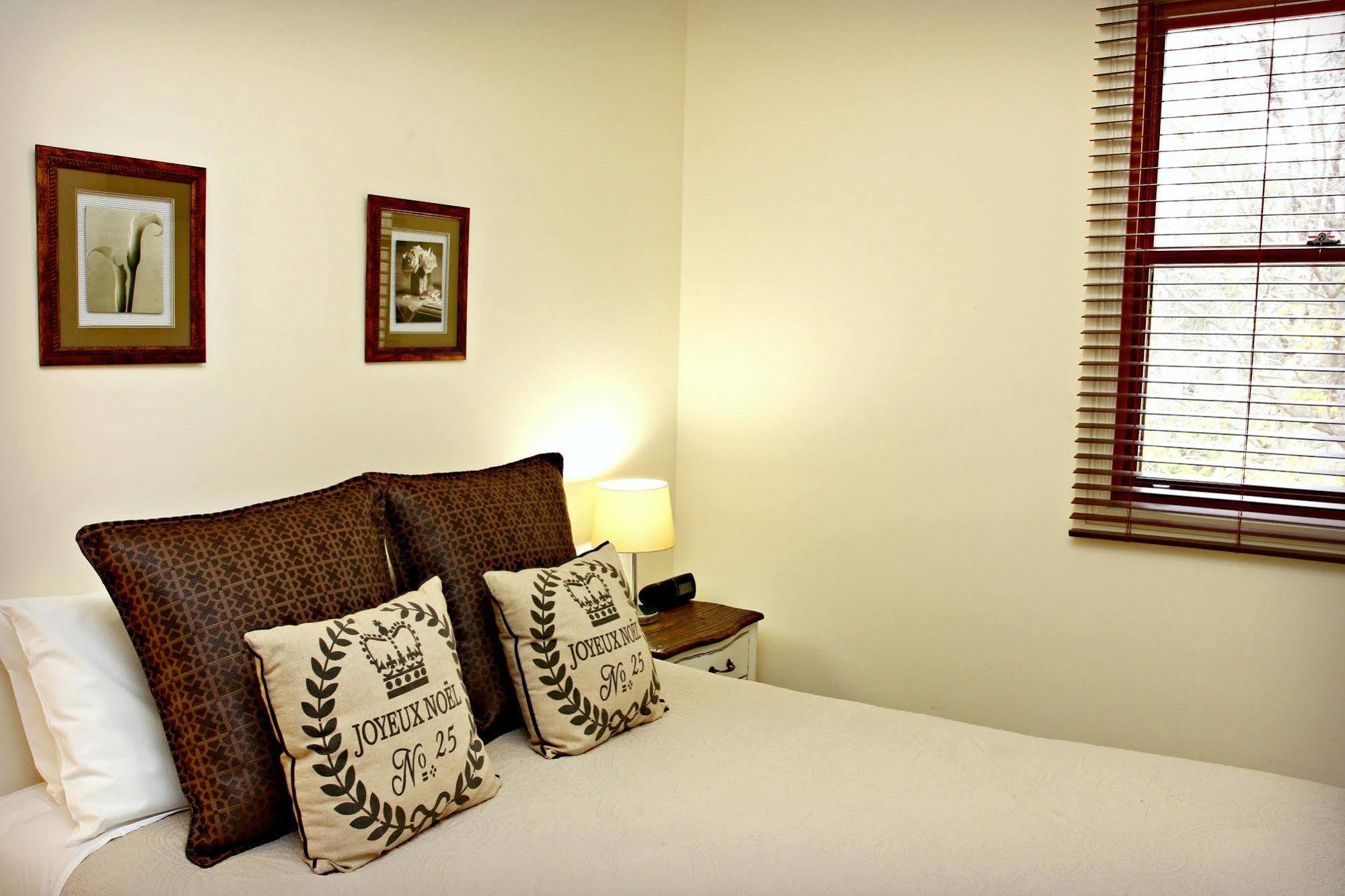 Cocknbull Boutique Hotel 4*